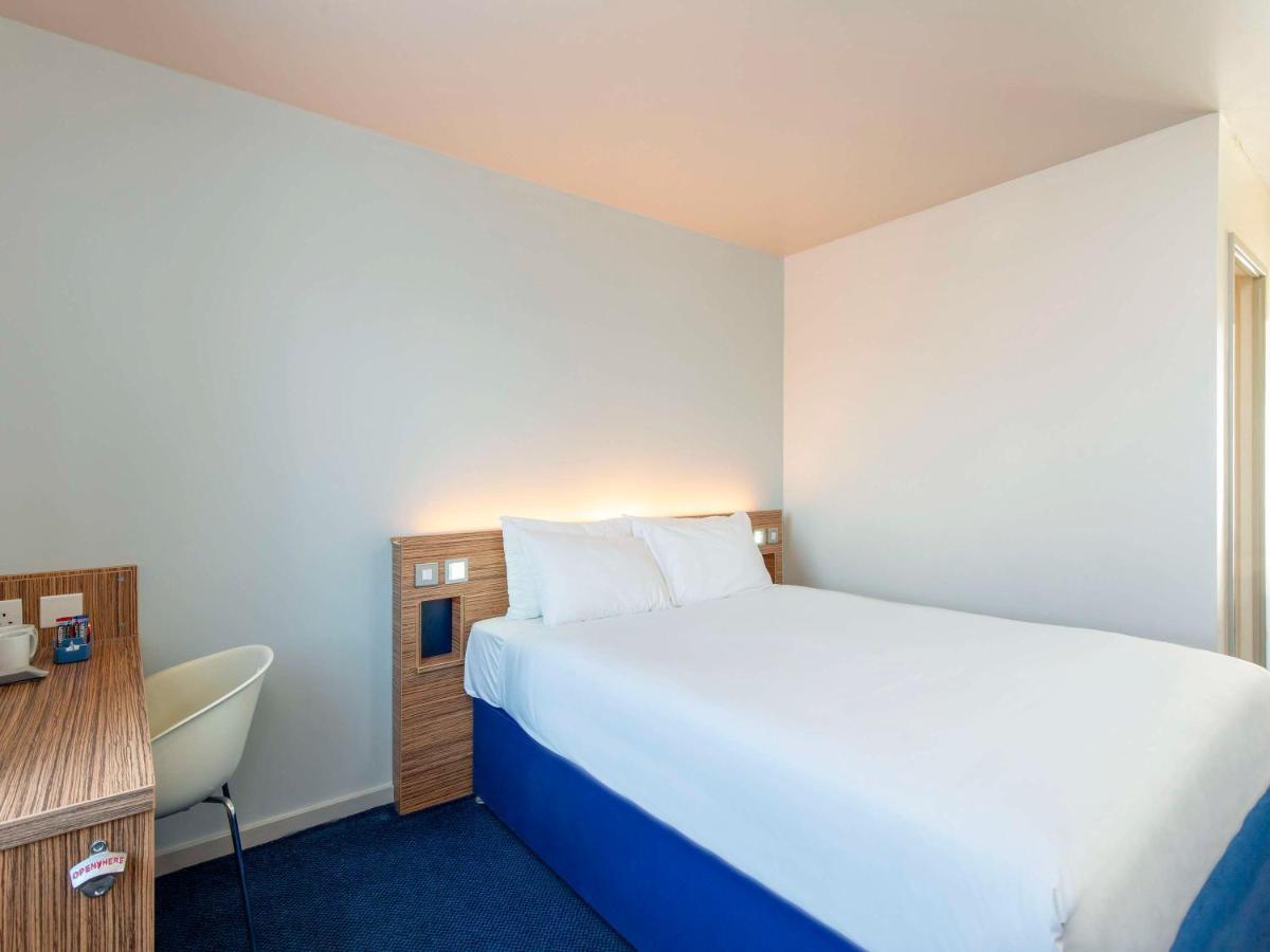 Ibis Budget Lancaster Centre エクステリア 写真